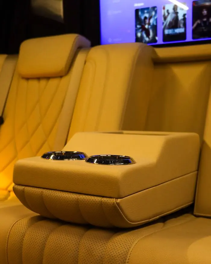 Airport VIP transfer, Maybach V-Class