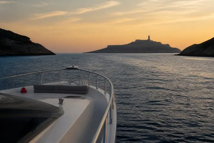 Half-day charter to the Black Sea mouth